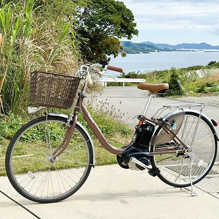 E-地平线濑底度假公寓 本部 外观 照片